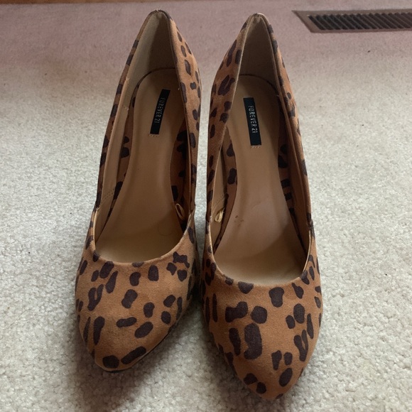 Forever 21 Cheetah Print Heels - Picture 2 of 3